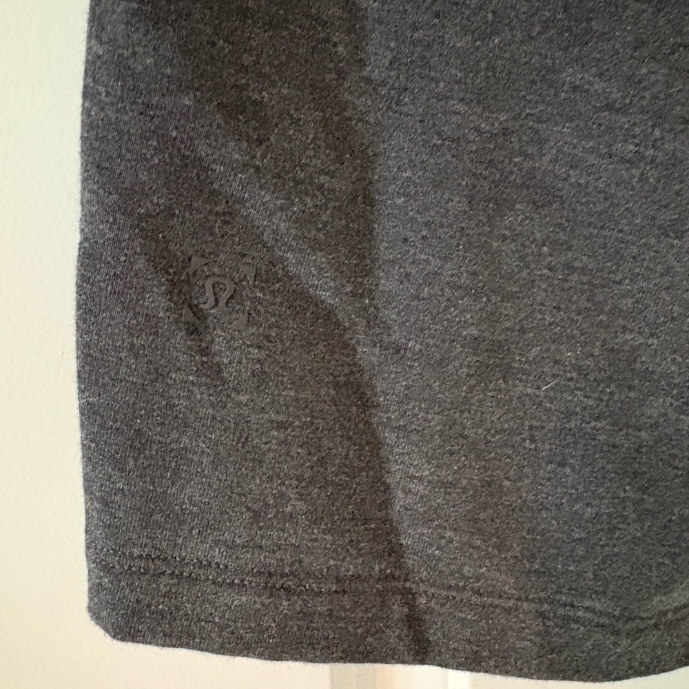 lululemon Men's  Soft Jersey Shorts 7” Large  Athletic Shorts Heathered Black - Picture 6 of 12
